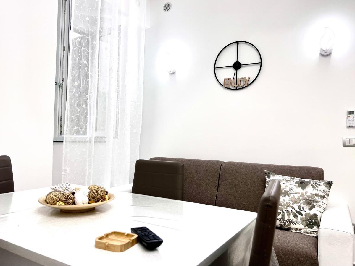 Casa Vacanza Da Zia Susetta Napels Buitenkant foto